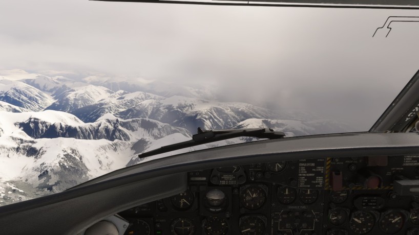 Image article, Retours vers les reliefs enneigés, au dessus des glaciers