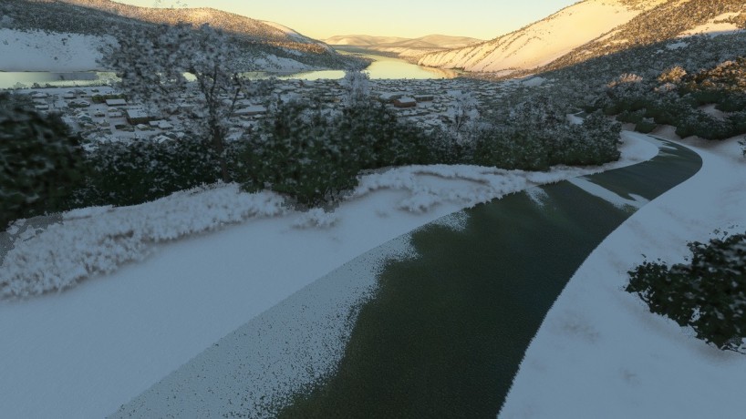 Image article, Dawson City se loge sur une partie plate entre les reliefs qui bordent le Yukon.